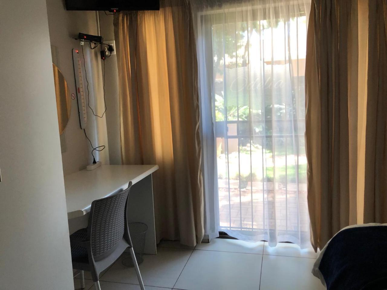 Odelia Guest House Mokopane Exterior photo
